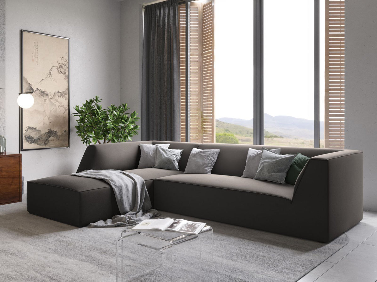 Modulares Ecksofa links in Beige-Salvador Samtstoff, schwarze Kunststoffbeine, Récamiere und gepolsterte Rückenlehne, 4-Sitzer, 180cm Breite.