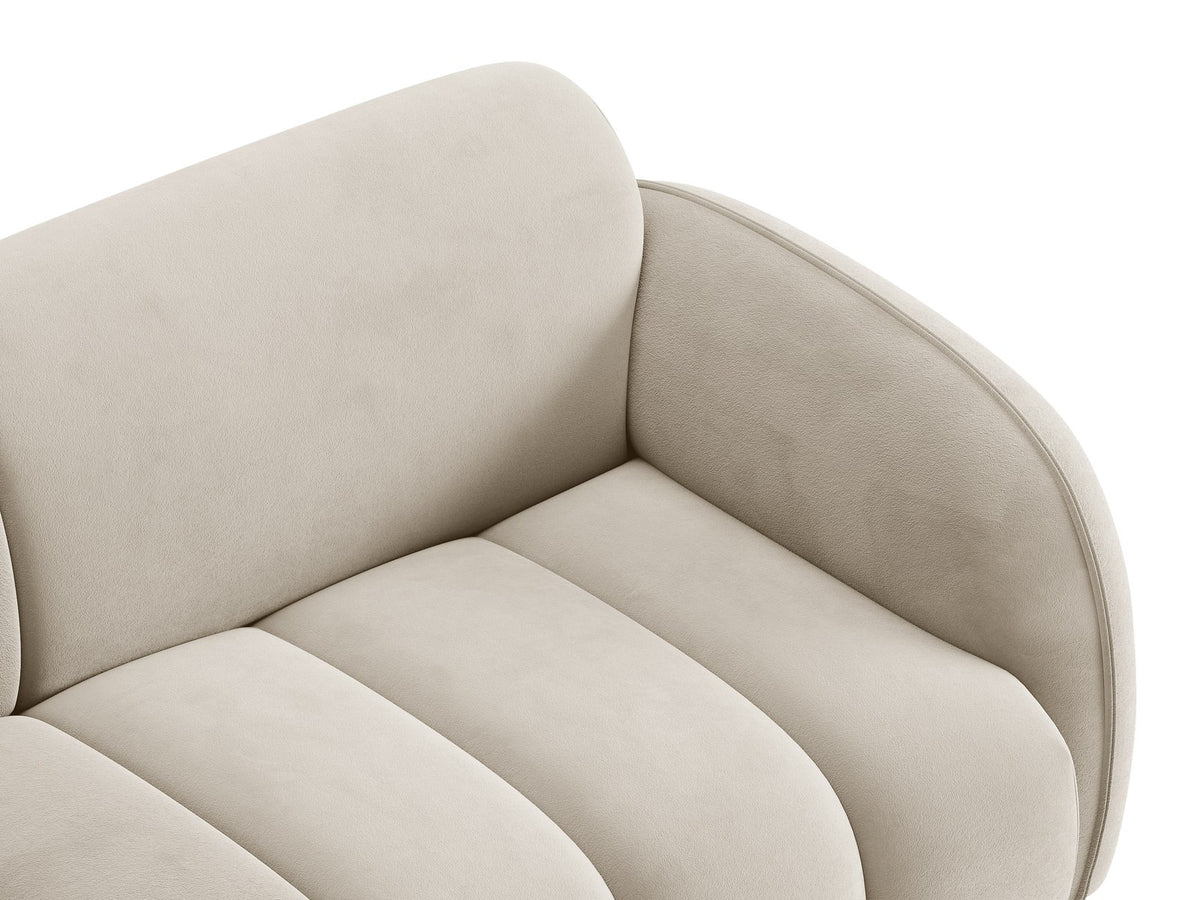 Bilbao Ecksofa links 3-Sitzer von Cosmopolitan Design in Light Beige-Casino Samtstoff, Holzrahmen, schwarze Kunststoffbeine, mit Récamiere.