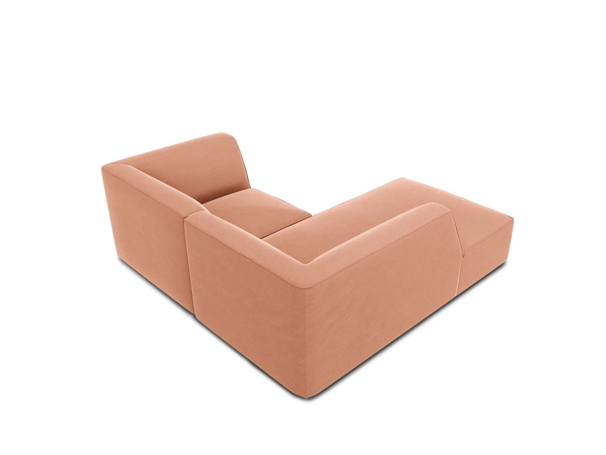 Modulares Ecksofa in Beige-Samt mit Récamiere links, Massivholzrahmen, schwarzen Kunststoffbeinen und weicher Samtpolsterung.