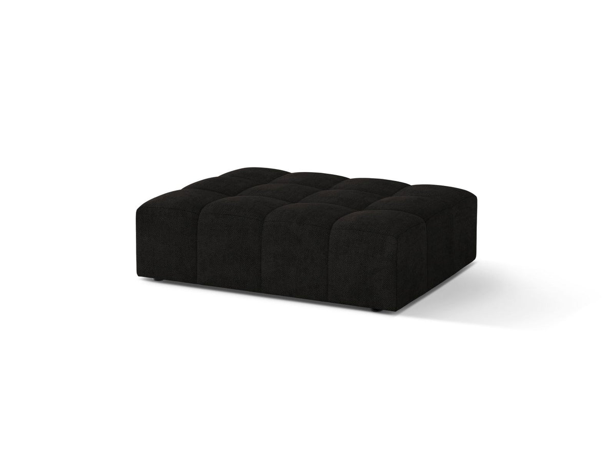 Pouf Chicago mit Massivholzrahmen, Sperrholz und Chenille-Stoffbezug in Light Beige, schwarze Kunststoffbeine, Sitzhöhe 42 cm.