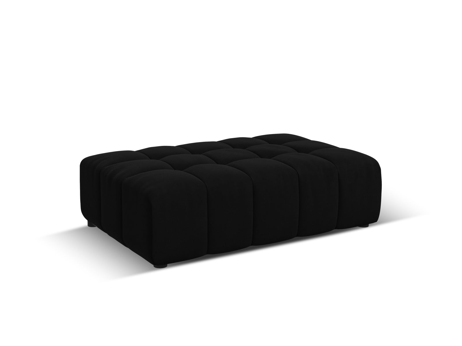 Erleben Sie den Chicago Velour Pouf von Cosmopolitan Design – ein stilvoller 80 cm Sitzpouf, der Eleganz und Gemütlichkeit in Ihr Zuhause zaubert.
