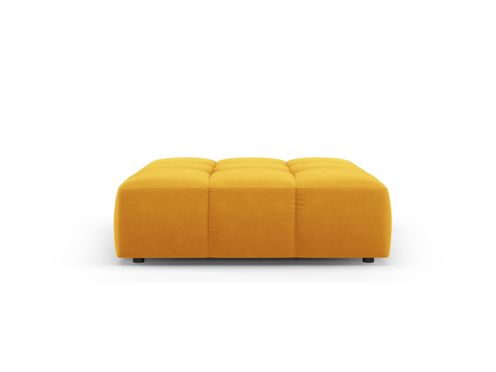 Stylischer 1-Sitzer Pouf Moritz in gelbem Bluvel, ideal für moderne Wohnräume. Perfekte Ergänzung für Ihr Zuhause von Cosmopolitan Design.