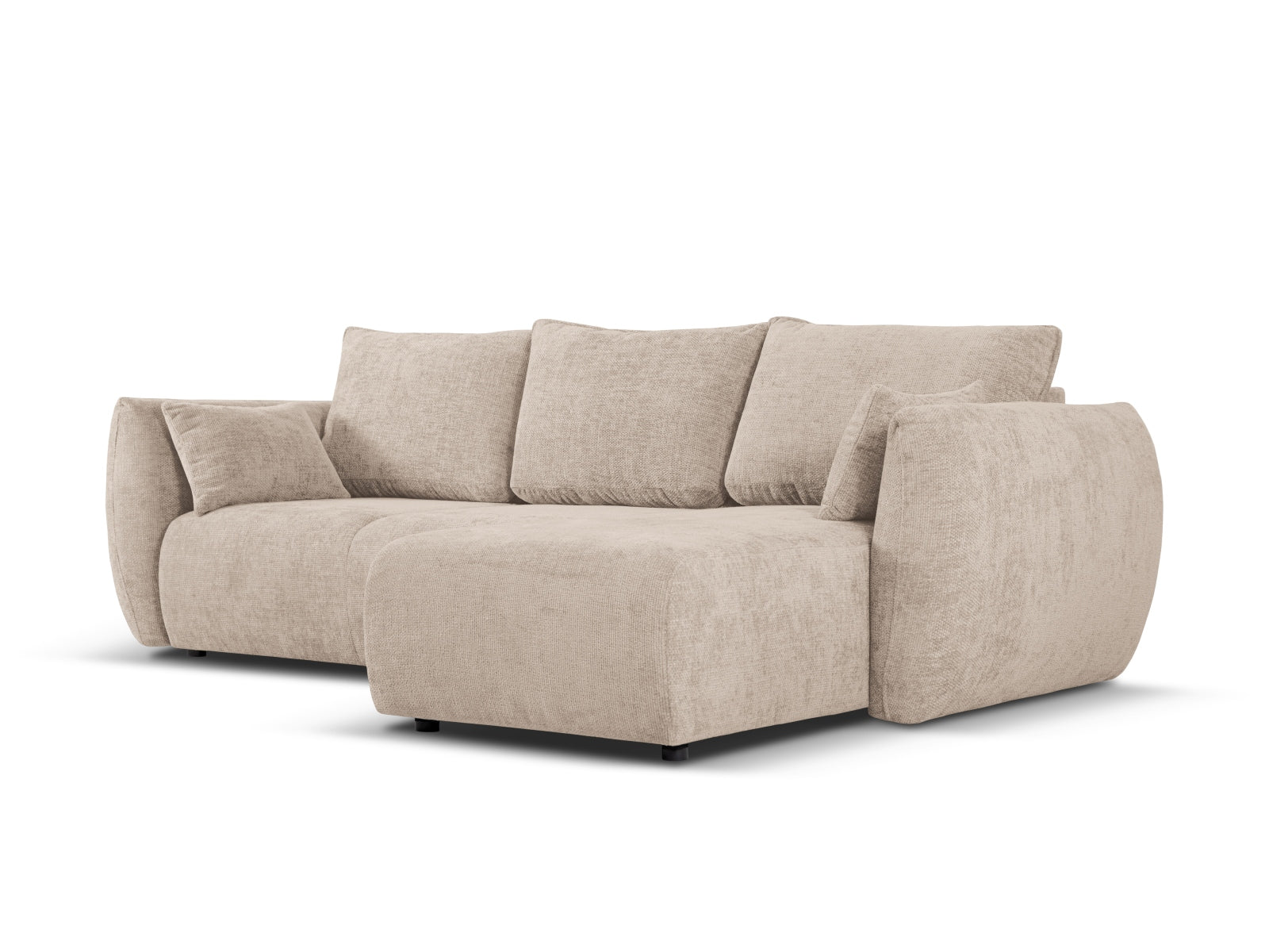 Beige 4-Sitzer Ecksofa Matera mit eleganter Schlaffunktion und integriertem Stauraum, ideal für moderne und gemütliche Wohnbereiche.