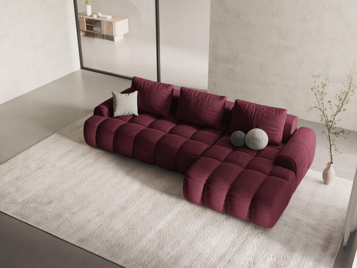 Linz Ecksofa rechts mit Schlaffunktion und Stauraumbox 3 Sitzer 142cm in Burgundy-Sorella präsentiert im Onlineshop von KAQTU Design AG. Bettsofa rechts ist von Cosmopolitan Design