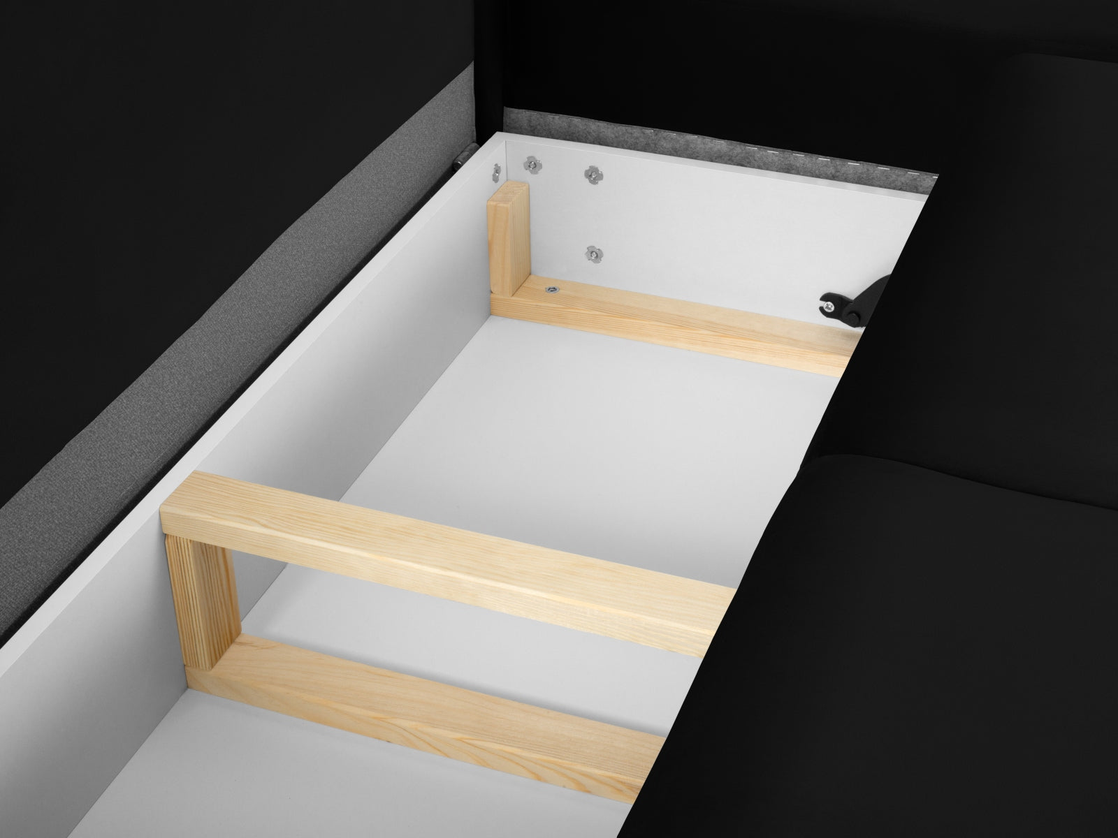 Erleben Sie das Kyoto Velour Ecksofa rechts: elegantes 5-Sitzer Sofa mit Schlaffunktion und Stauraum, ideal für modernes Wohnen!