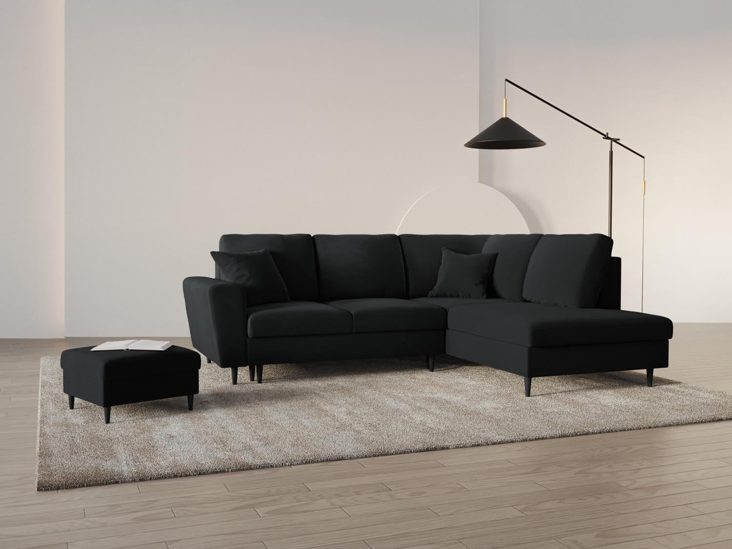 Elegantes Kyoto Velour Ecksofa in Schwarz, 5-Sitzer mit Schlaffunktion und Stauraum, ideal für stilvolle Wohnräume.