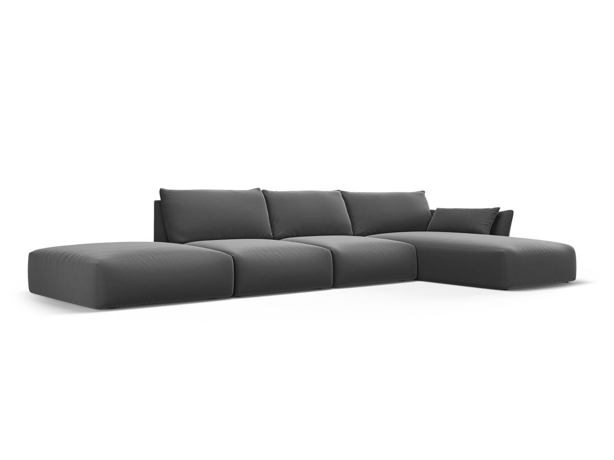 Ecksofa rechts Matera mit Récamière, Stoffbezug und schwarzen Beinen im Wohnzimmer