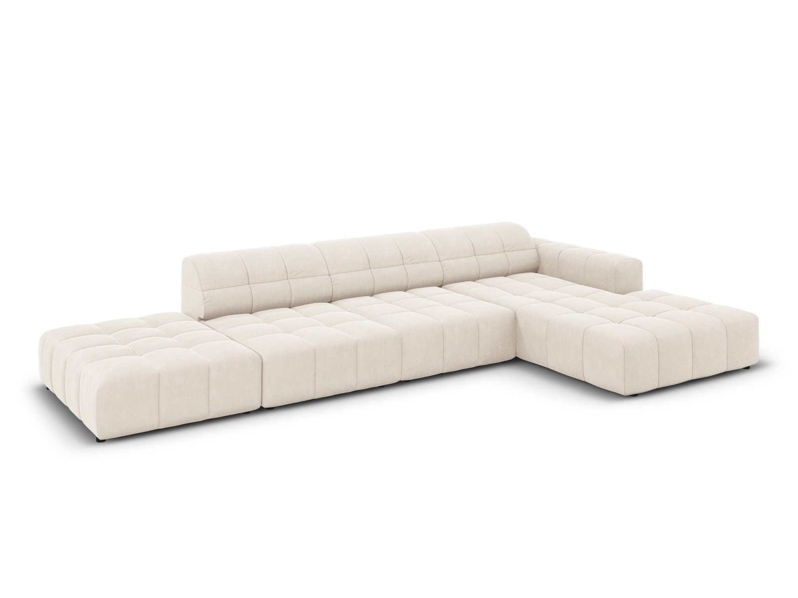 Modernes Chicago Velour Ecksofa in sanftem Beige, 5-Sitzer, perfekt für gemütliche Wohnzimmer, erhältlich bei Cosmopolitan Design.