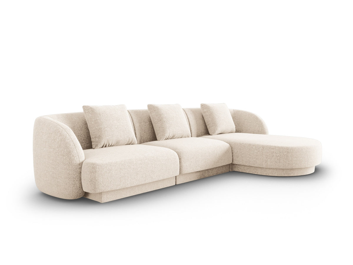 Tulum Ecksofa rechts 4 Sitzer 156cm in Light Beige-Haga präsentiert im Onlineshop von KAQTU Design AG. L-Sofa rechts ist von Cosmopolitan Design