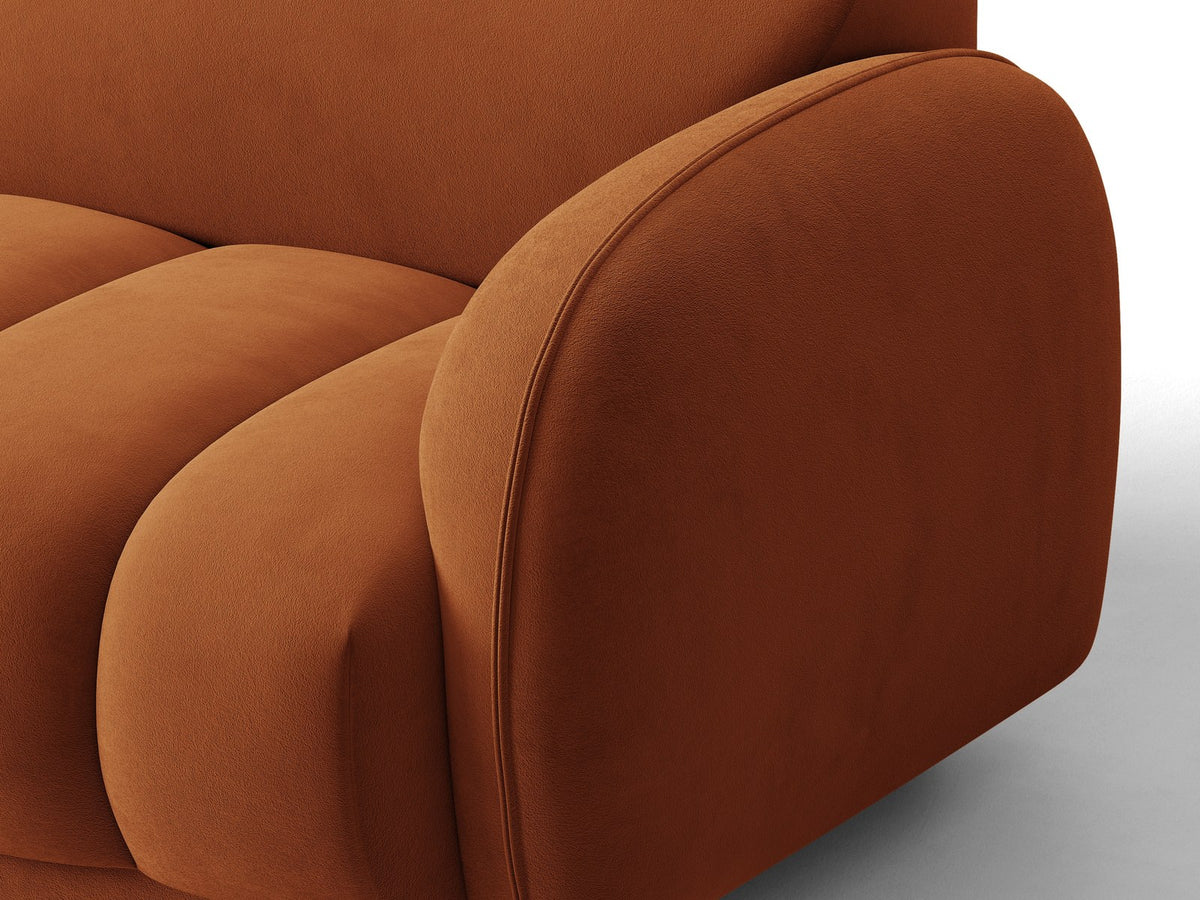 Bilbao Ecksofa rechts in Light Beige-Casino Samt, Massivholzrahmen, schwarze Kunststoffbeine, 3-Sitzer mit Récamiere, urbanes Design.