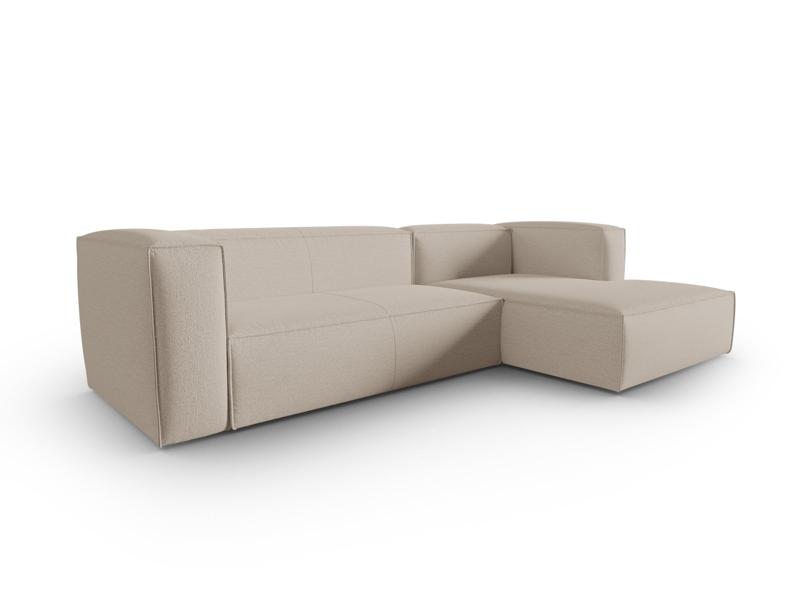 Entdecken Sie das elegante Mackay Ecksofa rechts 4 Sitzer von Cosmopolitan Design – ideal für zeitgemässe Wohnstile und höchsten Komfort.