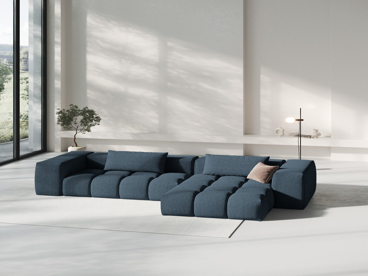 Modulares Ecksofa Verona rechts mit 3 Sitzplätzen, bezogen mit beigem Sorella-Strukturstoff, schwarze Kunststoffbeine, Massivholzrahmen sichtbar