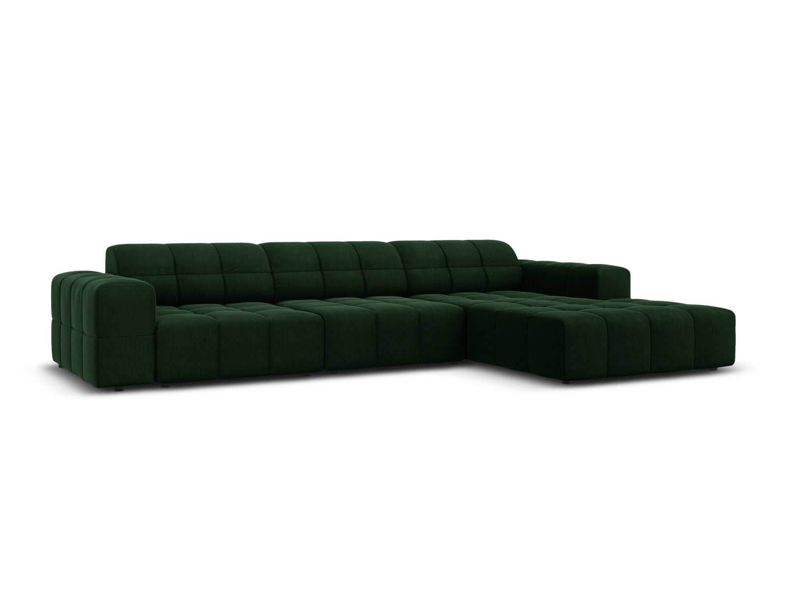 Erleben Sie das Chicago Velour Ecksofa rechts für 4 Personen von Cosmopolitan Design – stilvoll, bequem und ideal für Ihr modernes Wohnzimmer.