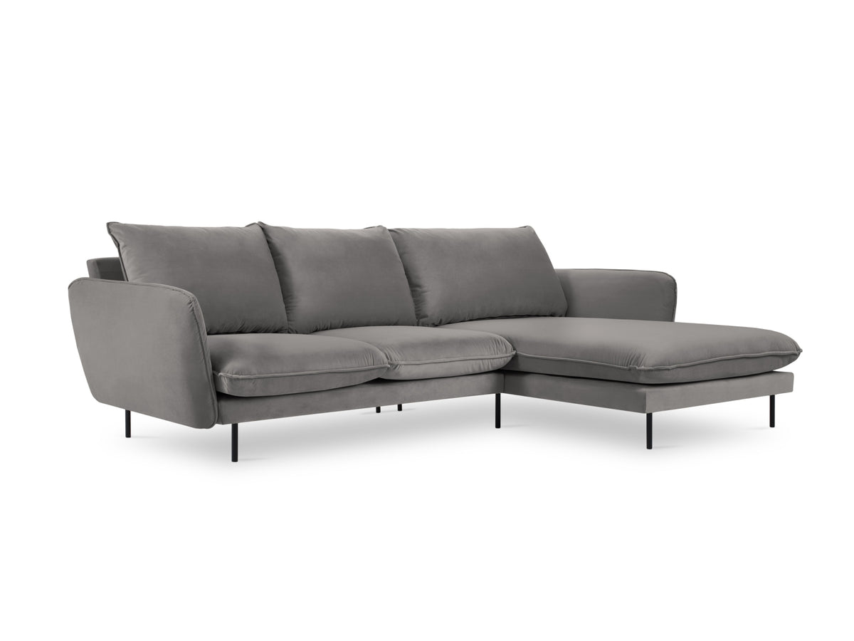 Vienna Velour Ecksofa rechts 5 Sitzer 170cm in Light Grey/Schwarz-Bluvel präsentiert im Onlineshop von KAQTU Design AG. Ecksofa rechts ist von Cosmopolitan Design
