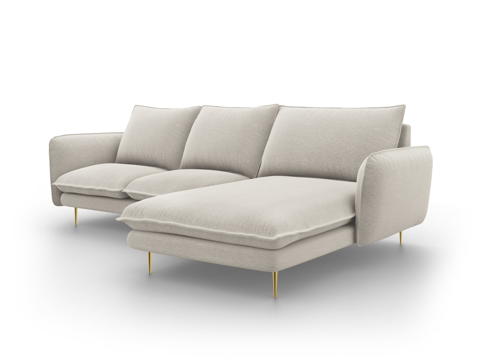 Modernes 5-Sitzer Ecksofa "Vienna" in sanften Beige- und Goldtönen, perfekt für gemütliche und stilvolle Wohnambiente von Cosmopolitan Design.