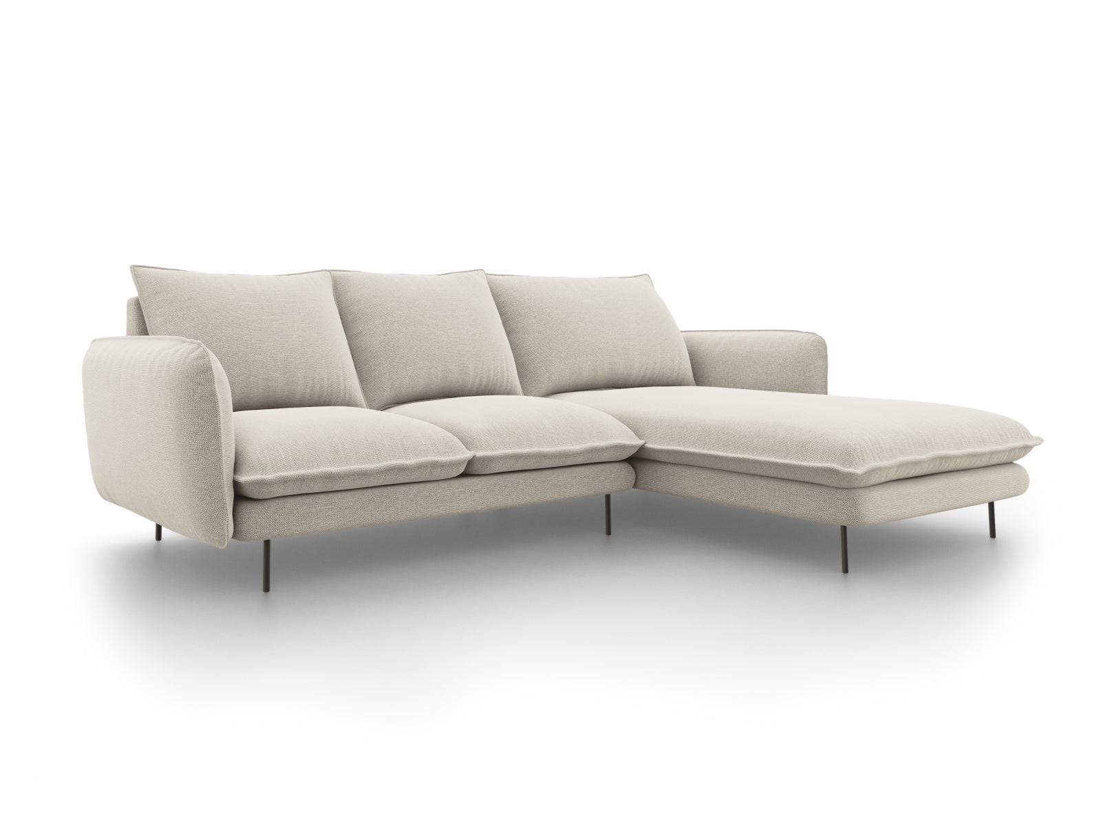 Vienna Ecksofa rechts 5 Sitzer 170cm in Light Beige/Schwarz-Positano präsentiert im Onlineshop von KAQTU Design AG. L-Sofa rechts ist von Cosmopolitan Design