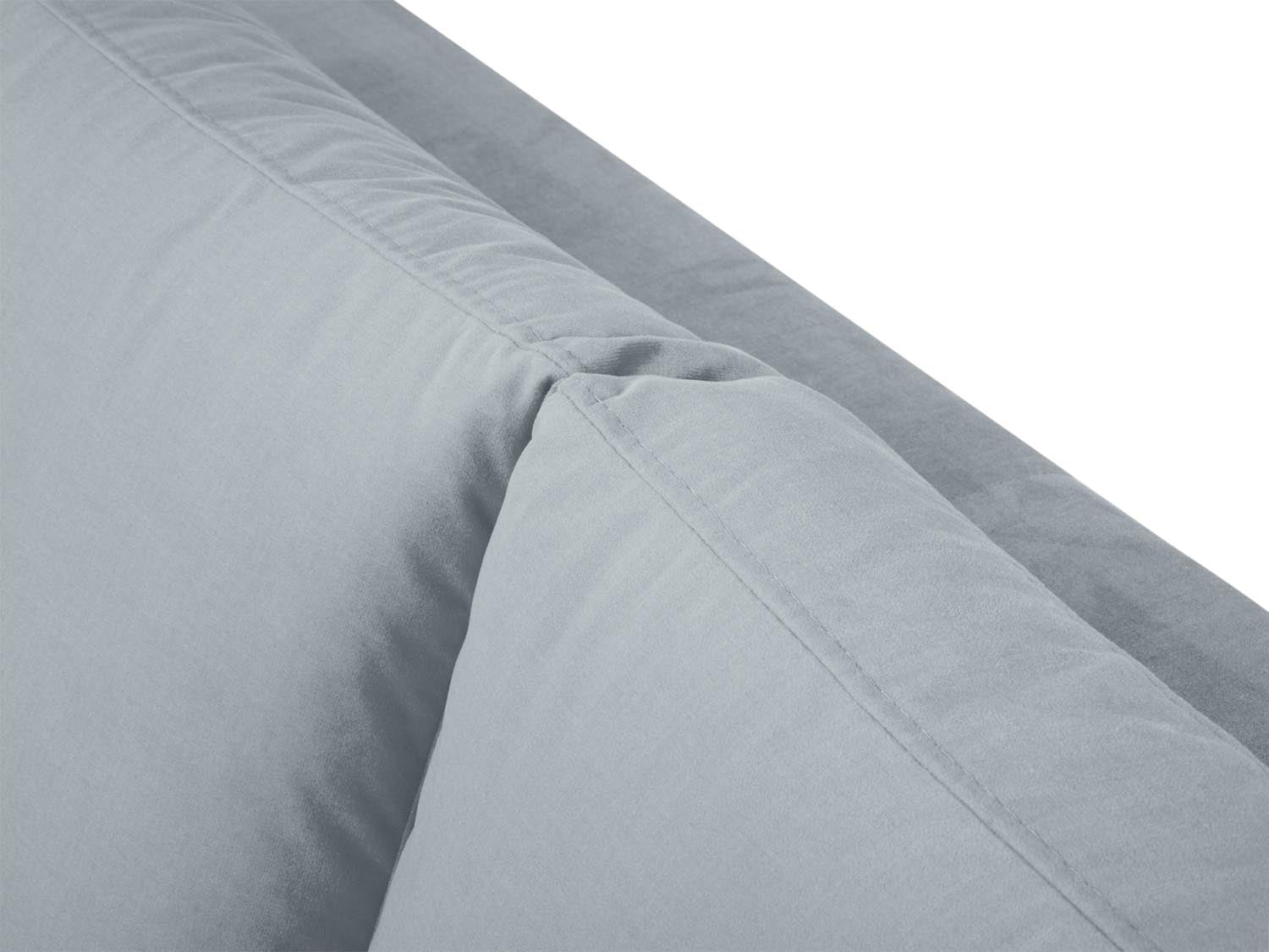 Entdecken Sie das elegante Hastings Velour Ecksofa rechts 5 Sitzer von Cosmopolitan Design – perfekt für Ihr modernes Zuhause und höchsten Sitzkomfort.