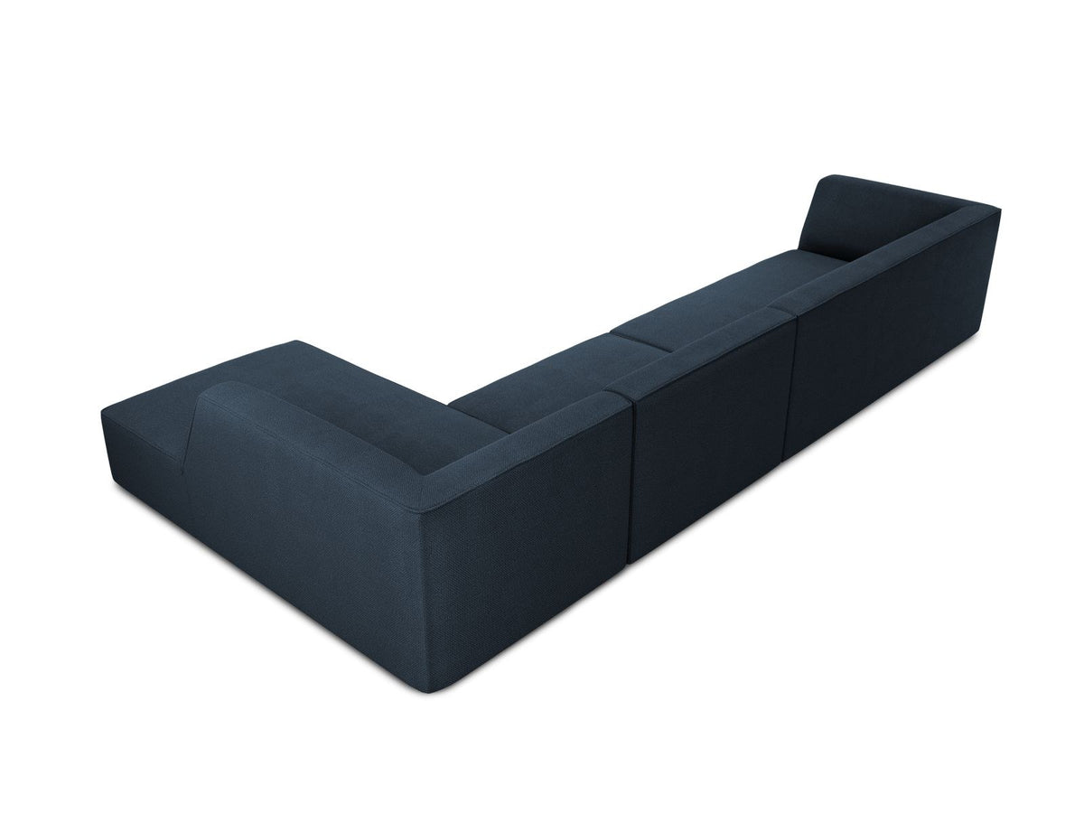 Modulares Ecksofa Siena in Light Beige-Scala mit Cordstoff-Bezug, schwarzen Kunststoffbeinen und Récamiere, 5-Sitzer Ausführung von Cosmopolitan Design.