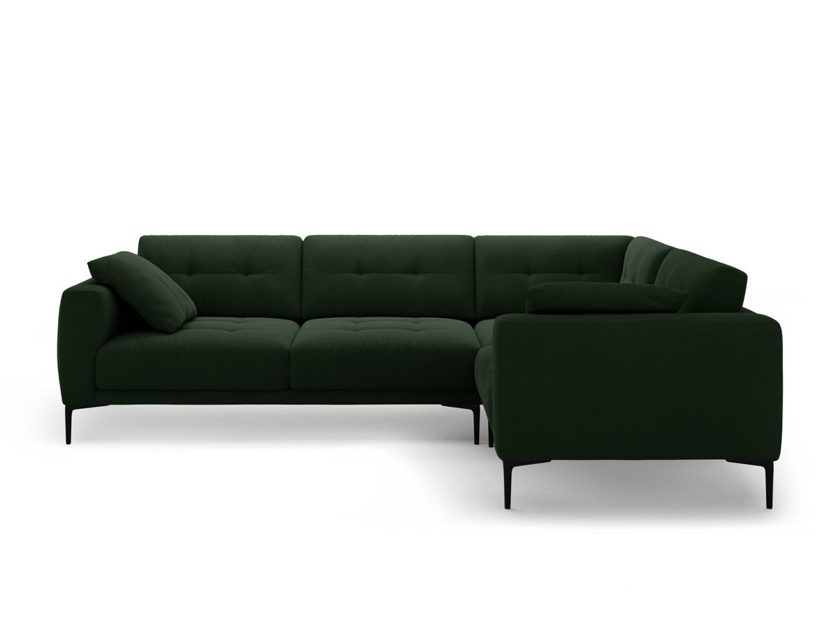 Beiges Samtsofa Lazio mit Récamiere rechts, schwarzen Metallbeinen und Massivholzrahmen, 4-Sitzer, 194 cm tief, von Cosmopolitan Design.