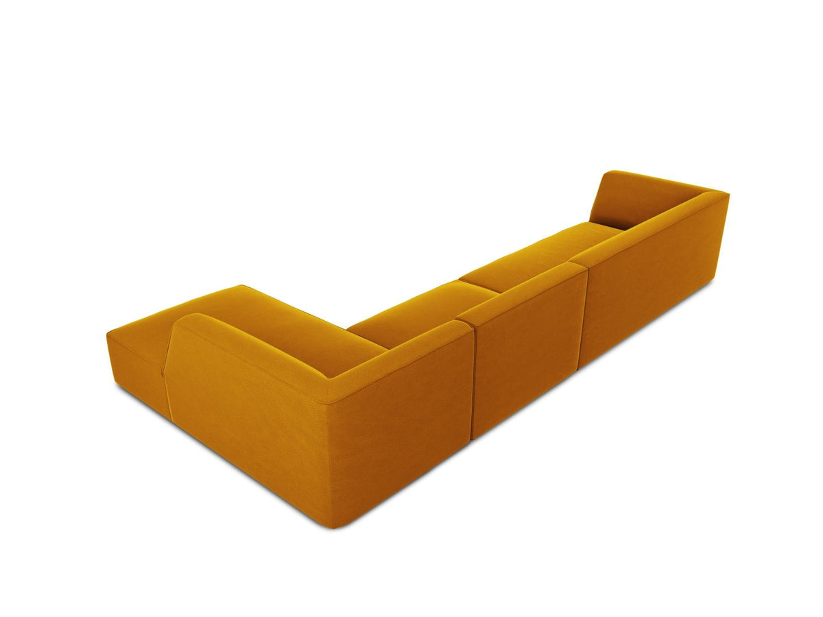Modulares Ecksofa rechts mit Samtbezug in Beige-Salvador, Récamiere, Massivholzrahmen und schwarzen Kunststoffbeinen, 5-Sitzer Ausführung.