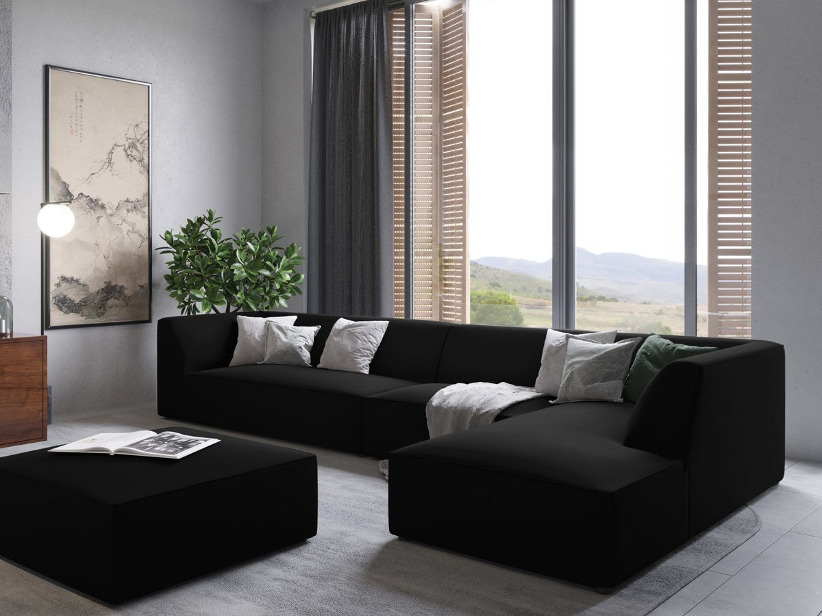 Modulares Ecksofa rechts mit Samtbezug in Beige-Salvador, Récamiere, Massivholzrahmen und schwarzen Kunststoffbeinen, 5-Sitzer Ausführung.