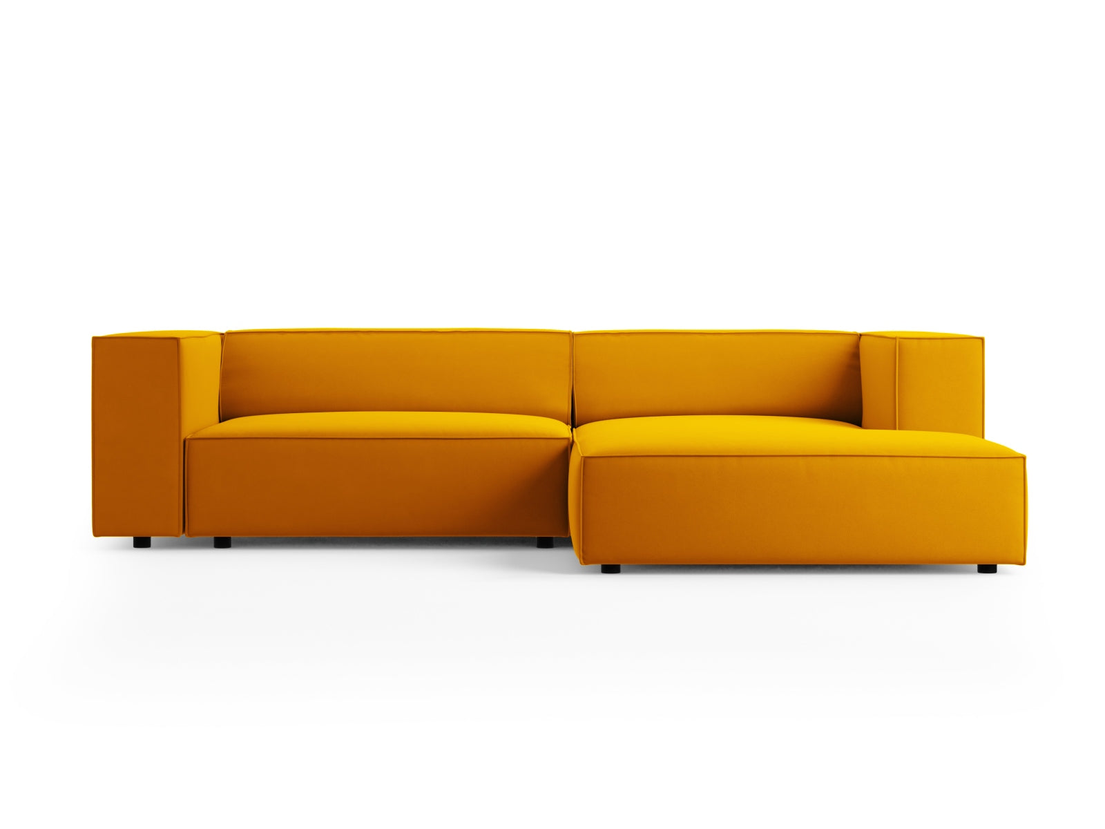 Arendal Velour Ecksofa rechts 3 Sitzer in Yellow präsentiert im Onlineshop von KAQTU Design AG. Ecksofa rechts ist von Cosmopolitan Design