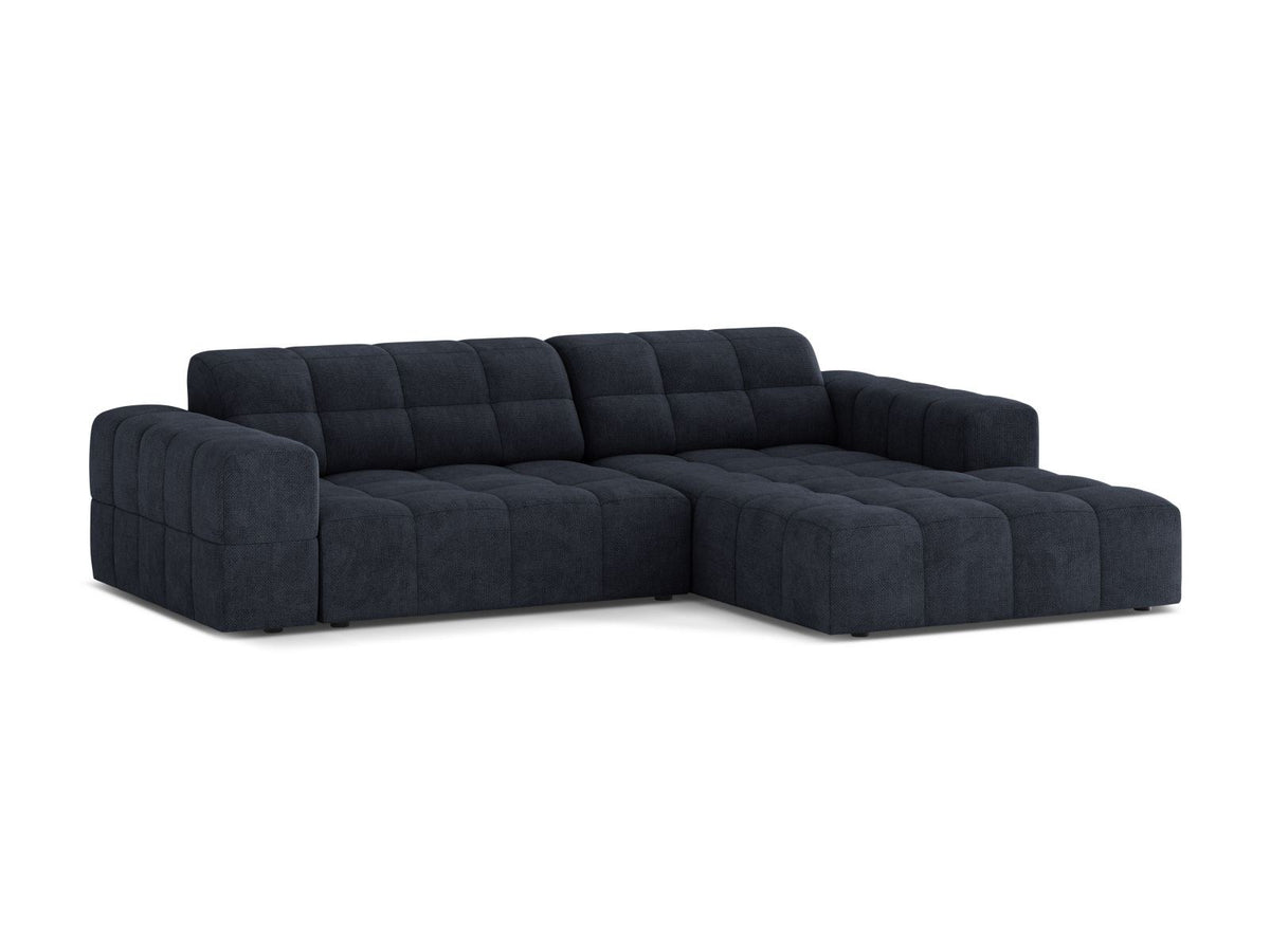 Ecksofa Chicago mit hellbeigem Chenillestoff Eden, schwarzen Kunststoffbeinen und breiter Récamiere, rechtsseitig ausgerichtet, 3-Sitzer.