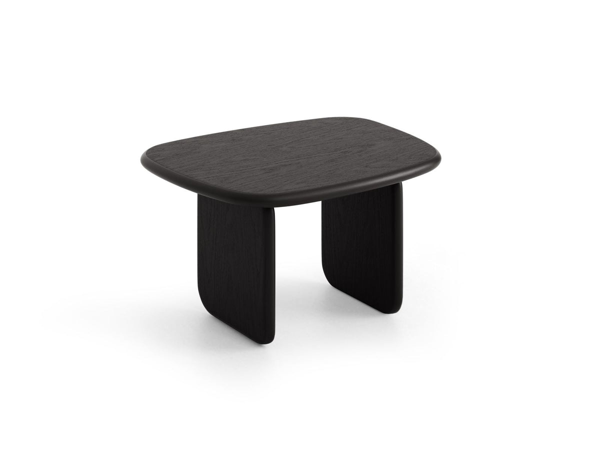 Couchtisch Sora aus Hartholz mit Eichenfurnier in Black Oak-Wood, rechteckige Form mit Holzbeinen, Höhe 42 cm, Breite 75 cm, Tiefe 60 cm.