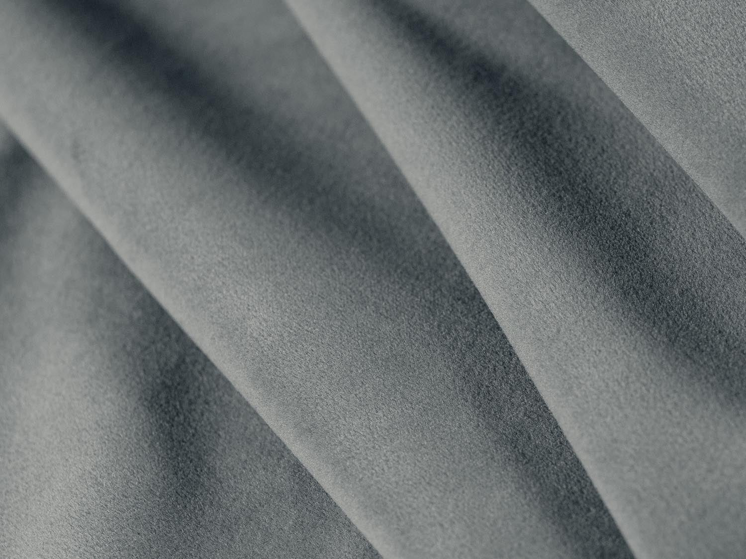 Elegantes Belfast Velour Panoramic Sofa in stilvollem Blau-Grau, 4-Sitzer mit praktischem Stauraum und umwandelbarer Schlaffunktion.
