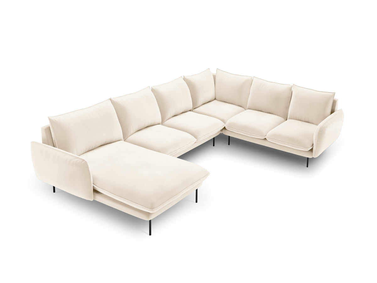 Vienna Velour Panoramic Ecksofa rechts 7 Sitzer 235cm in Light Beige/Schwarz-Bluvel präsentiert im Onlineshop von KAQTU Design AG. Ecksofa rechts ist von Cosmopolitan Design