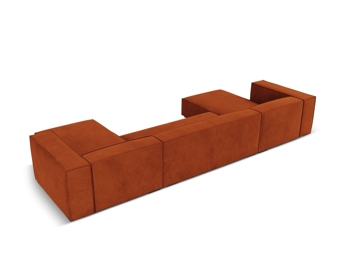 Terracotta-farbenes Panorama-Sofa mit Récamiere, Chenille-Bezug, schwarzen Buchenholzbeinen und Kiefer-Rahmen, sechs Sitzplätze.
