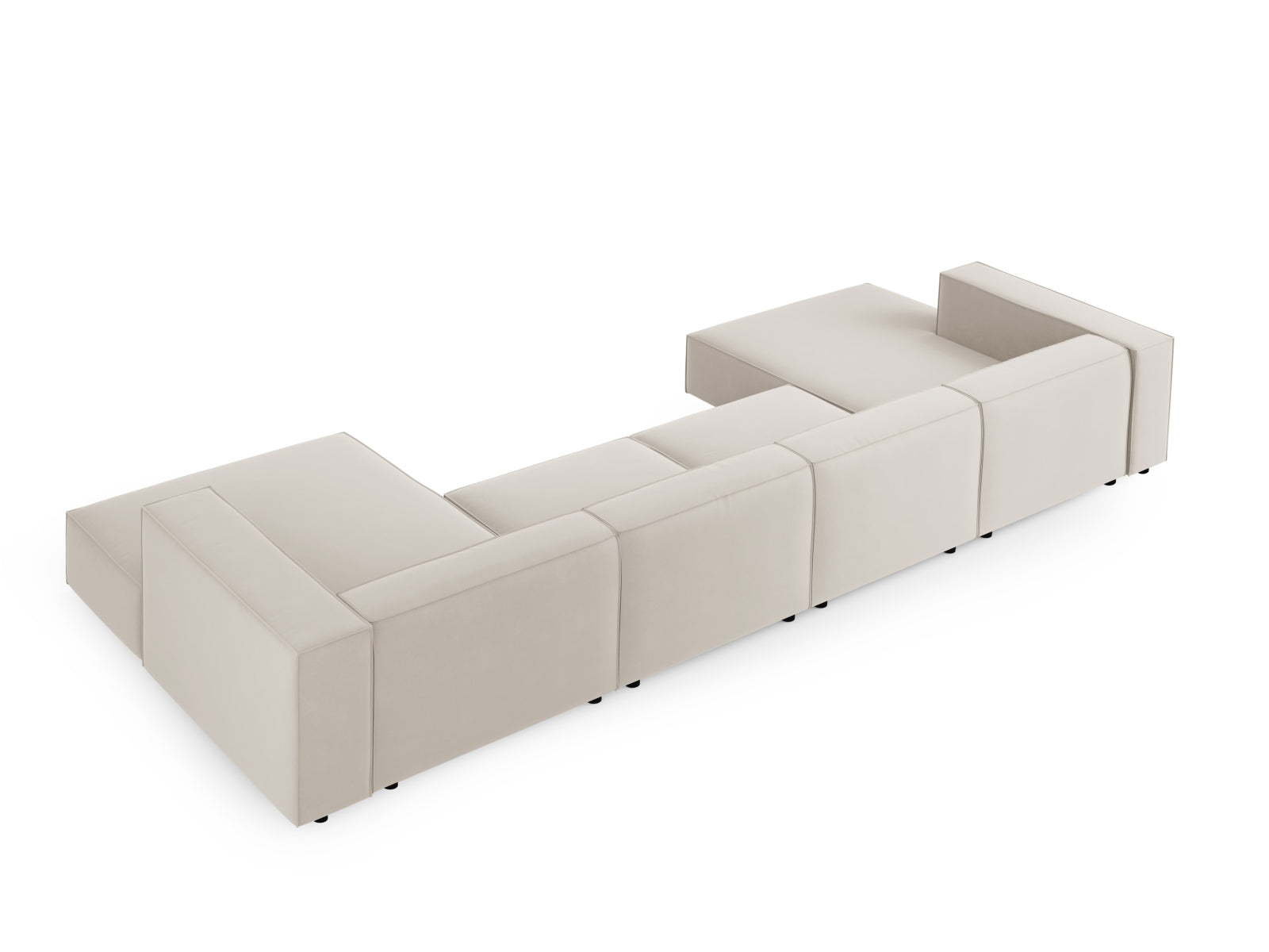 Entdecken Sie das Arendal Velour Panoramic Sofa 6 Sitzer von Cosmopolitan Design – elegantes Design, optimaler Komfort und ideal für Ihr modernes Wohnambiente.