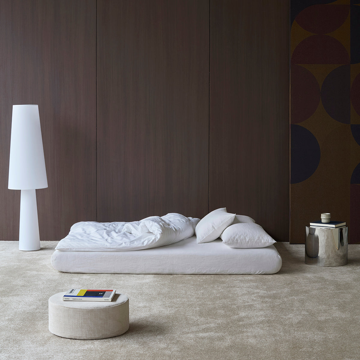 Circlus Tagesbett in 410 Esina Almond präsentiert im Onlineshop von KAQTU Design AG. Bettsofa ist von Innovation Living