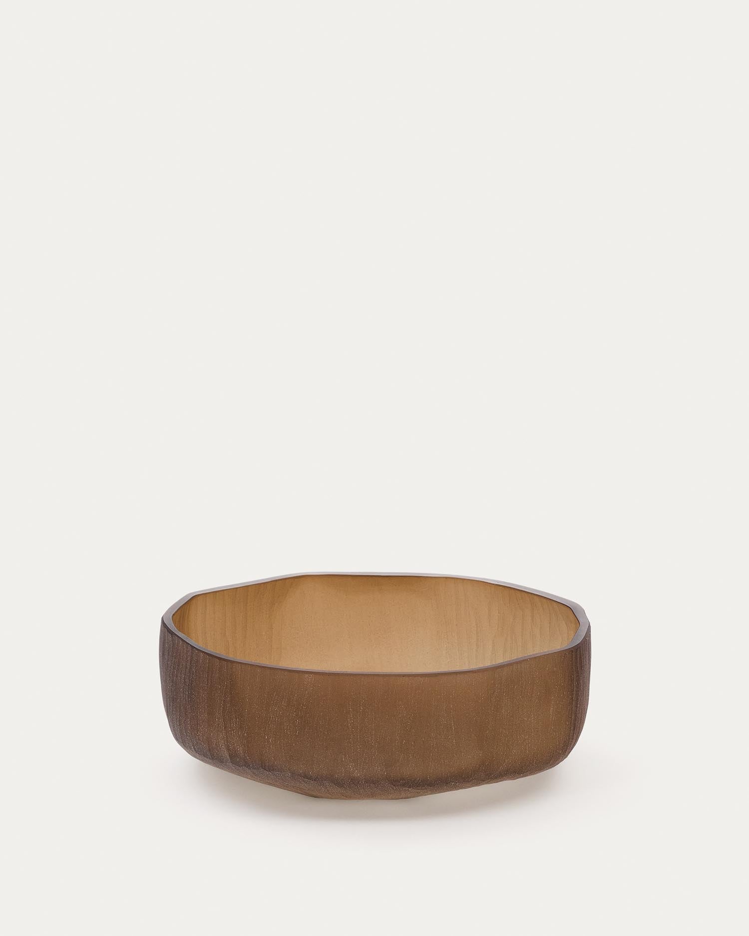 Tafelaufsatz Terrava aus braunem Glas 10 cm in Braun präsentiert im Onlineshop von KAQTU Design AG. Schale ist von Kave Home