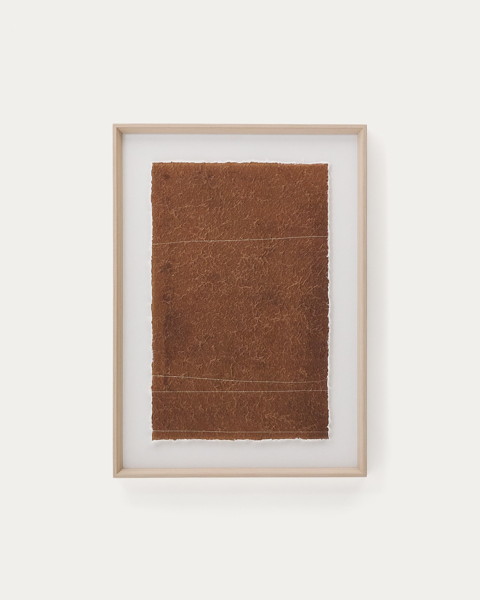 Bild Durkan aus Recyclingpapier braun 50 x 70 cm in Braun präsentiert im Onlineshop von KAQTU Design AG. Bild ist von Kave Home