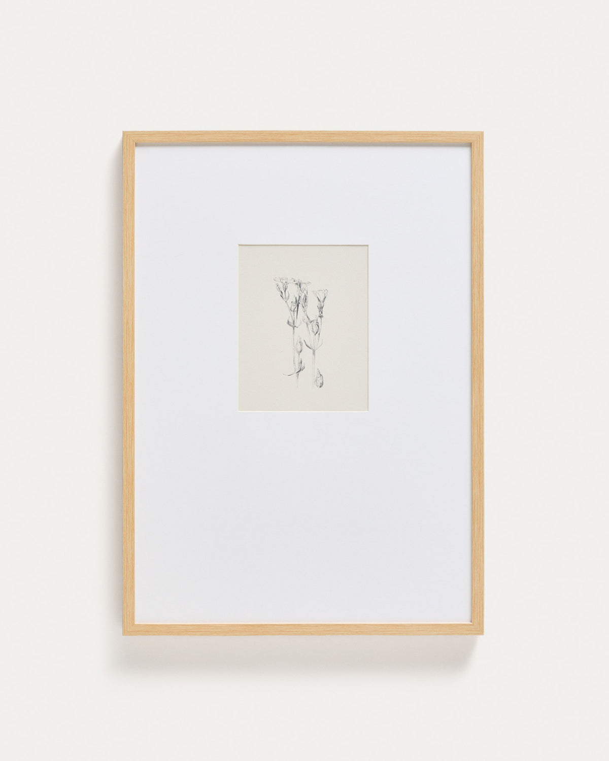 Bild Lirena, botanische Illustration, 50 x 70 cm in Beige, Weiss präsentiert im Onlineshop von KAQTU Design AG. Bild ist von Kave Home