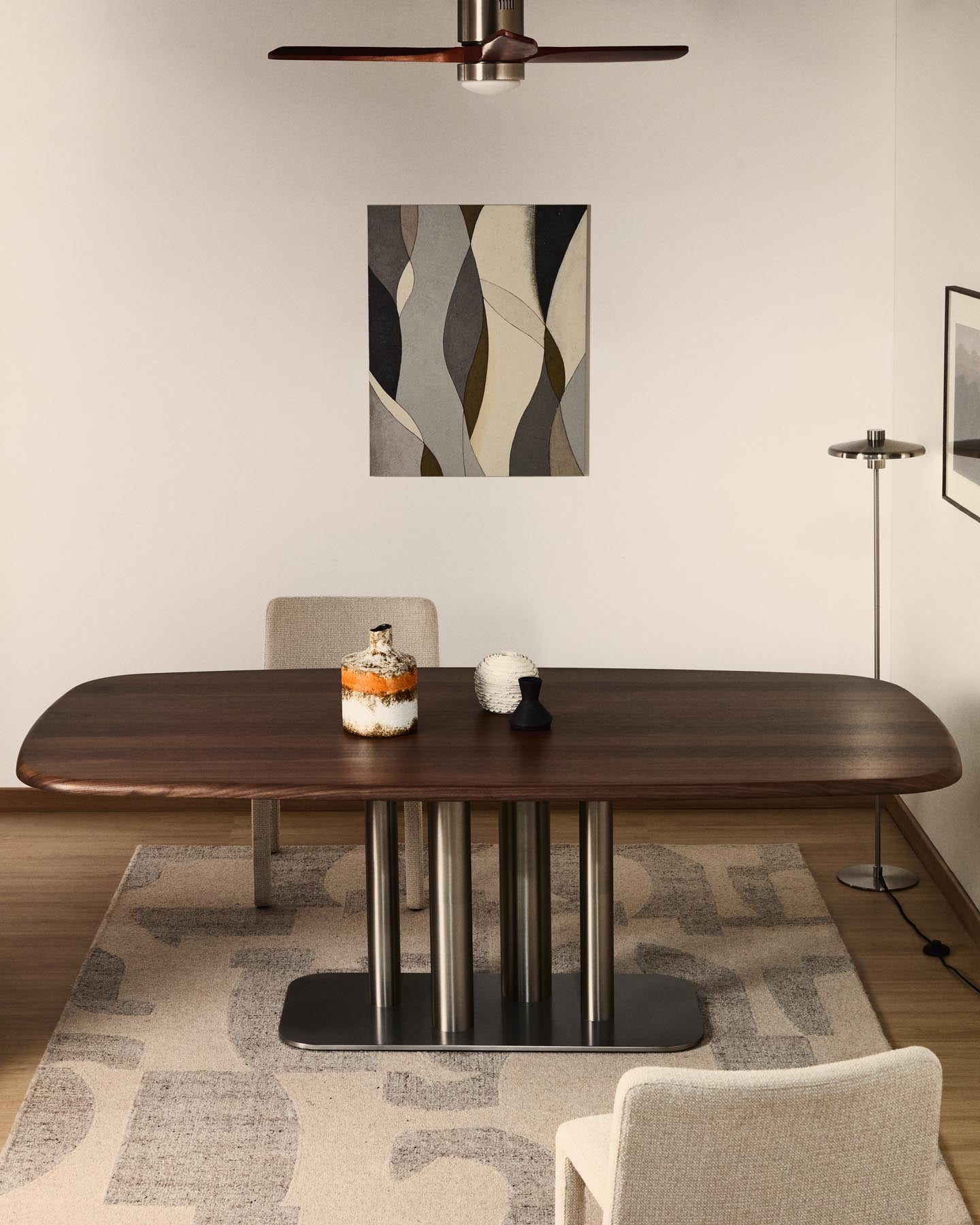 Abstrakte Leinwand Marvilo, Grau und Senfgelb, 80 x 100 cm in Mehrfarbig präsentiert im Onlineshop von KAQTU Design AG. Bild ist von Kave Home