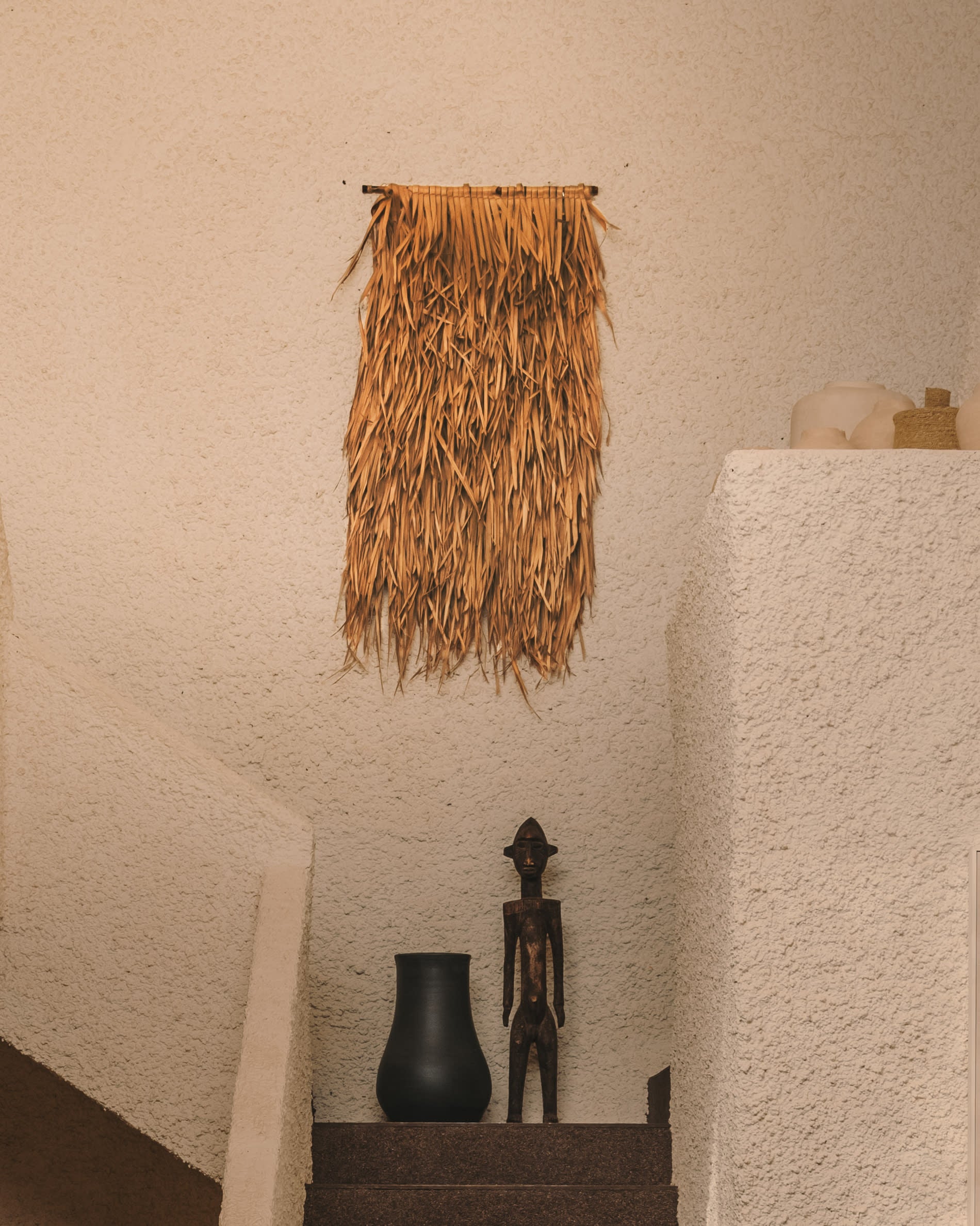 Wandteppich aus Palmenblättern und Bambus, 90x93 cm, handgefertigt, bringt natürliche Eleganz und Wärme in Ihr Zuhause.