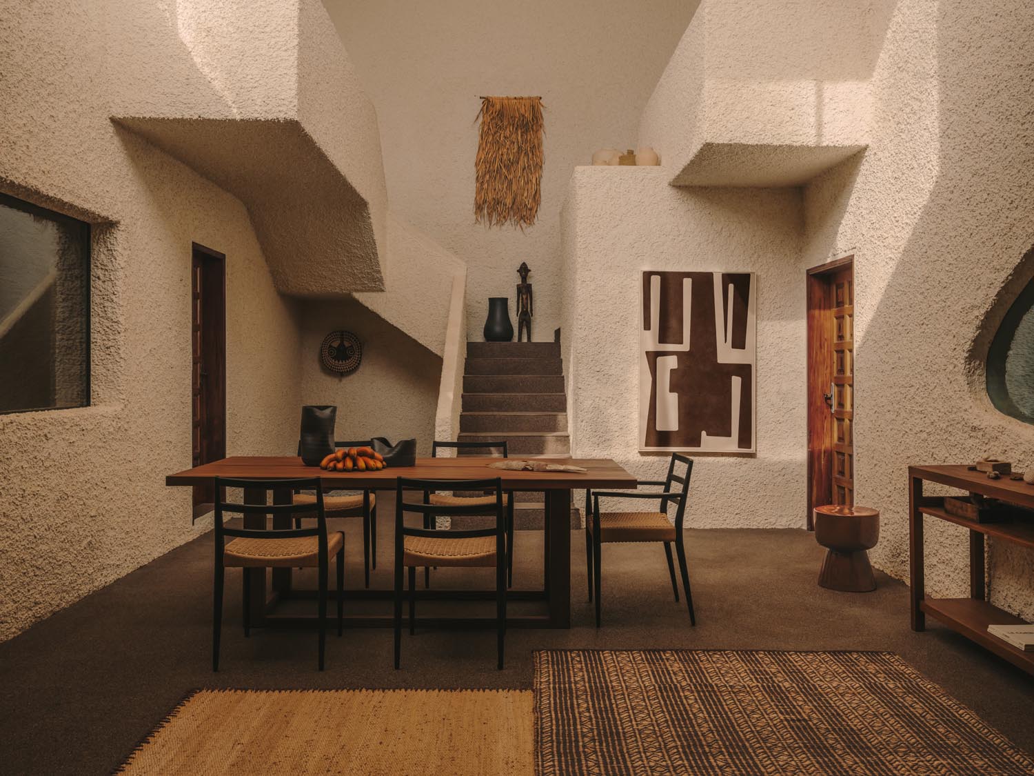 Handgefertigter Solil Wandteppich (90x93 cm) aus Palmenblättern und Bambus. Verleiht jedem Raum natürliche Eleganz und einladende Atmosphäre.