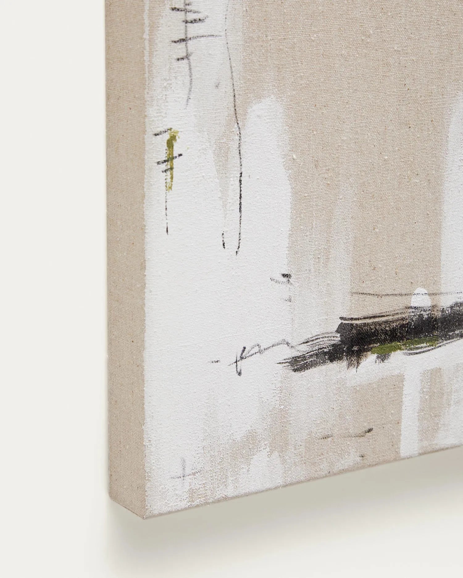 Modernes 4er Set Leinwandbilder in Weiß und Beige, 30x30 cm, von Kave Home – perfekte Ergänzung für Ihre stilvolle Wandgestaltung.