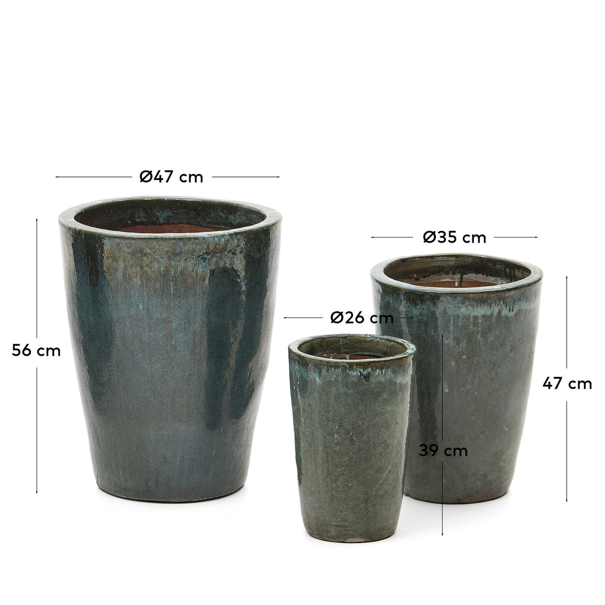 Rotja 3er Set Blumentöpfe aus Terrakotta mit grünem Glasurfinish Ø 26 / 35 / 47 cm in Blau präsentiert im Onlineshop von KAQTU Design AG. Pflanzentopf Outdoor ist von Kave Home