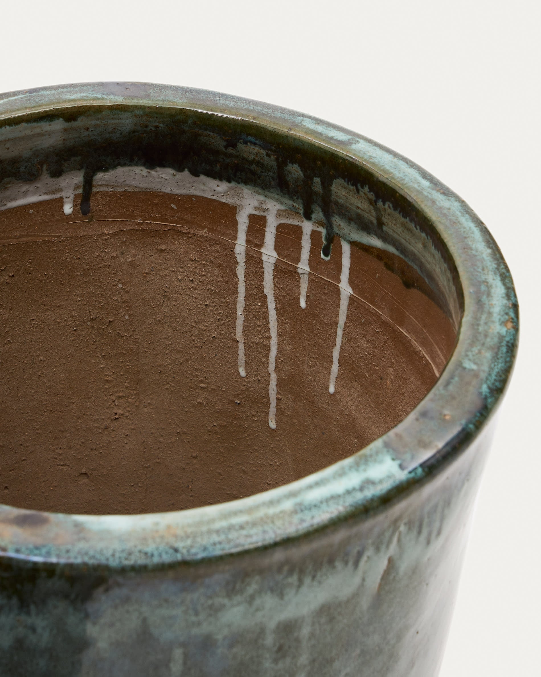 Stilvolles 3er Set Blumentöpfe aus Terrakotta mit schicker blauer Glasur. Perfekt für jede Pflanze und jeden Raum, langlebig und dekorativ.