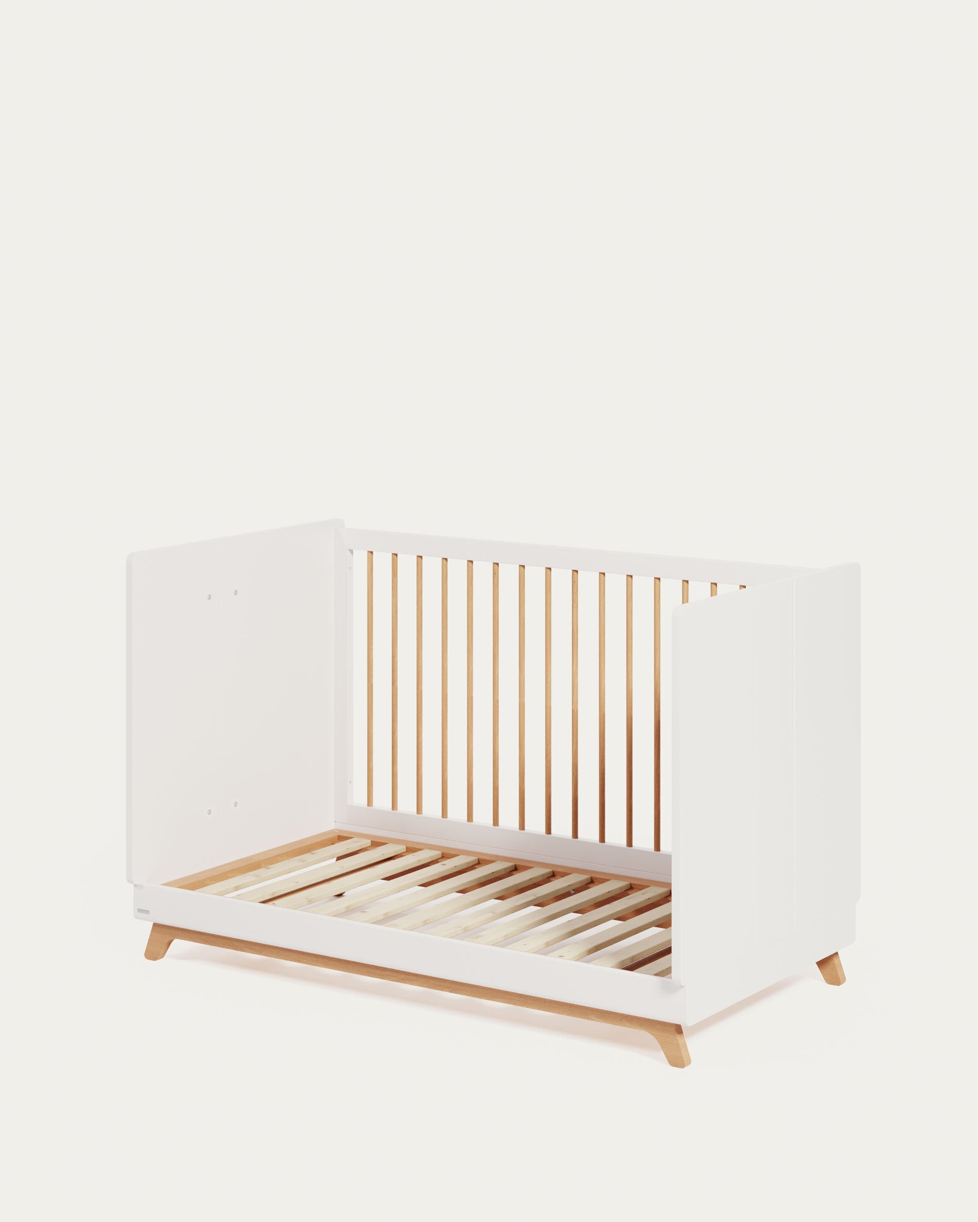 Maralis Kinderbett, mitwachsend, aus massiver Buche mit weissem Finish, 70x140 cm, robust, elegant und von Kave Home.