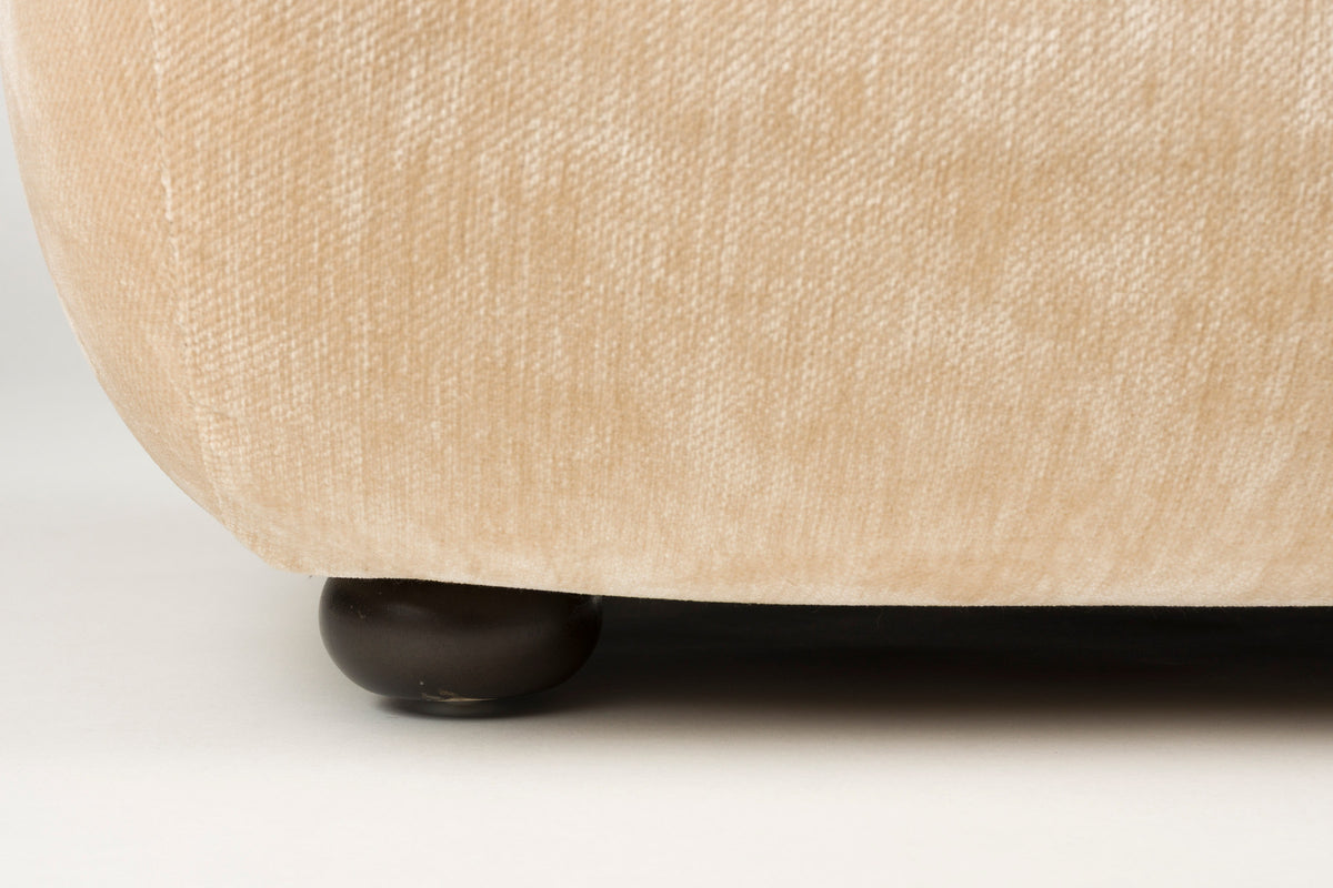 Loungesessel Wyatt in Beige präsentiert im Onlineshop von KAQTU Design AG. Sessel ist von Dutchbone
