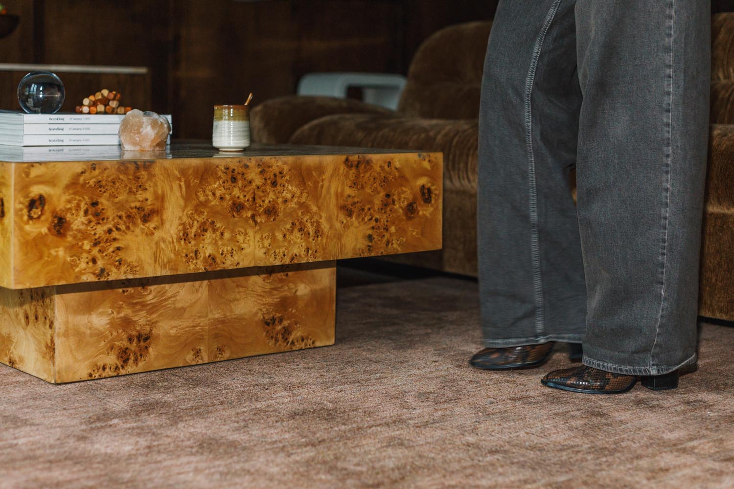 Entdecken Sie den Teppich Maryland 160x230 Rust von Dutchbone – ein stilvolles und komfortables Highlight für Ihr Zuhause, das Wärme und Eleganz vereint.