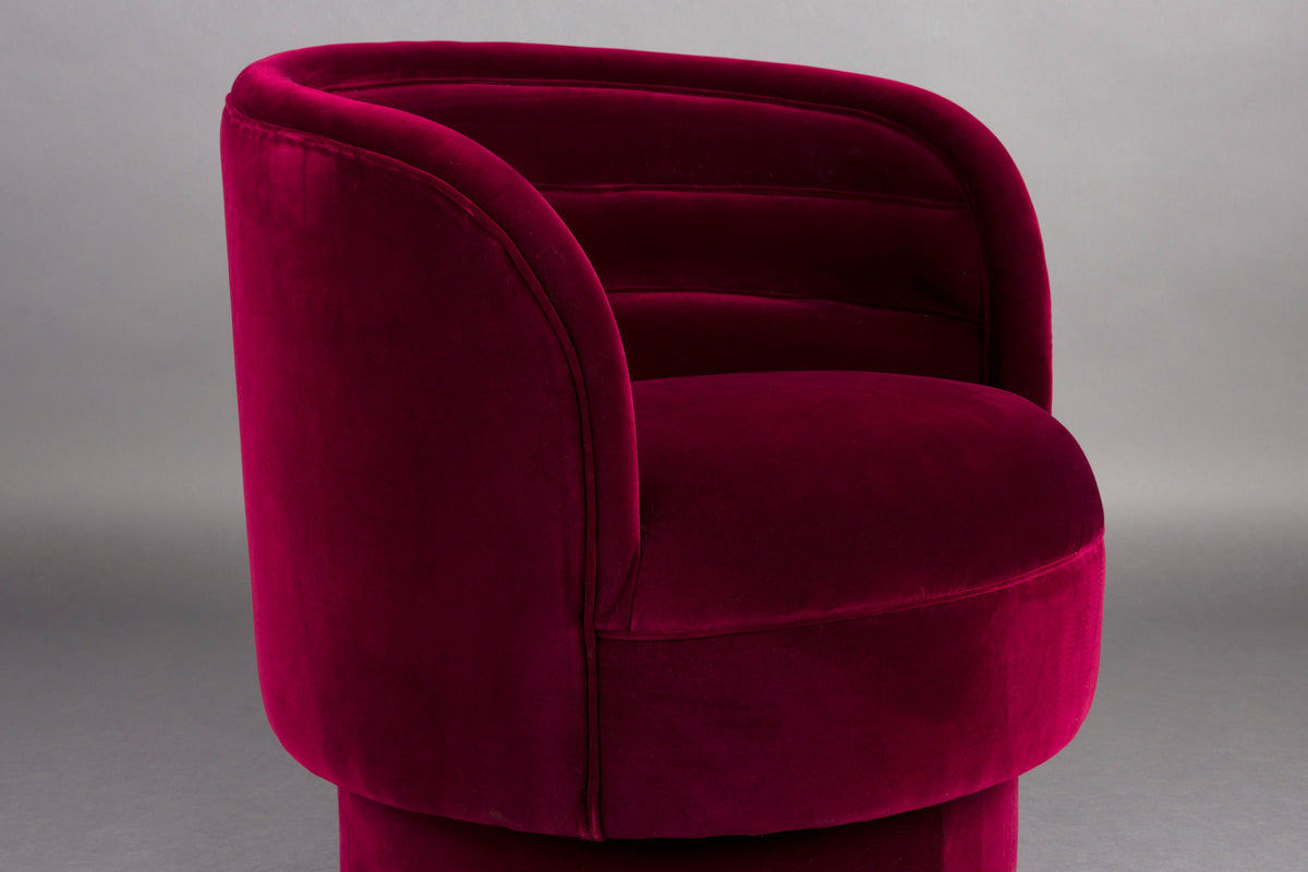Sessel Dorothy in Rot präsentiert im Onlineshop von KAQTU Design AG. Drehsessel ist von Dutchbone