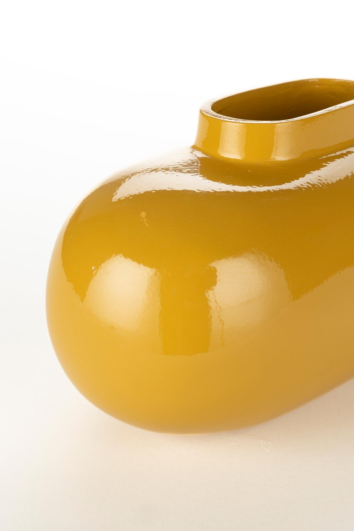 Vase Droplet in Gelb präsentiert im Onlineshop von KAQTU Design AG. Vase ist von Dutchbone