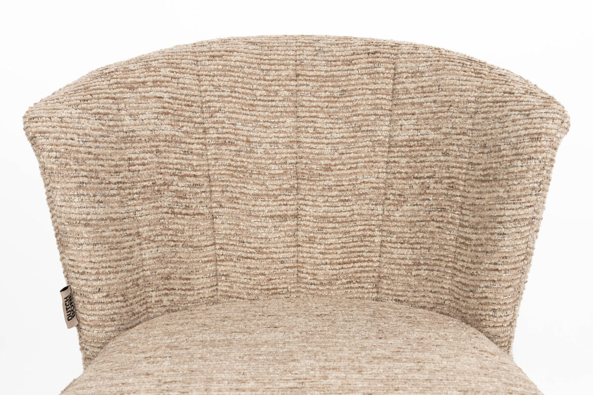 Stuhl Georgia in Braun präsentiert im Onlineshop von KAQTU Design AG. Stuhl ist von Dutchbone
