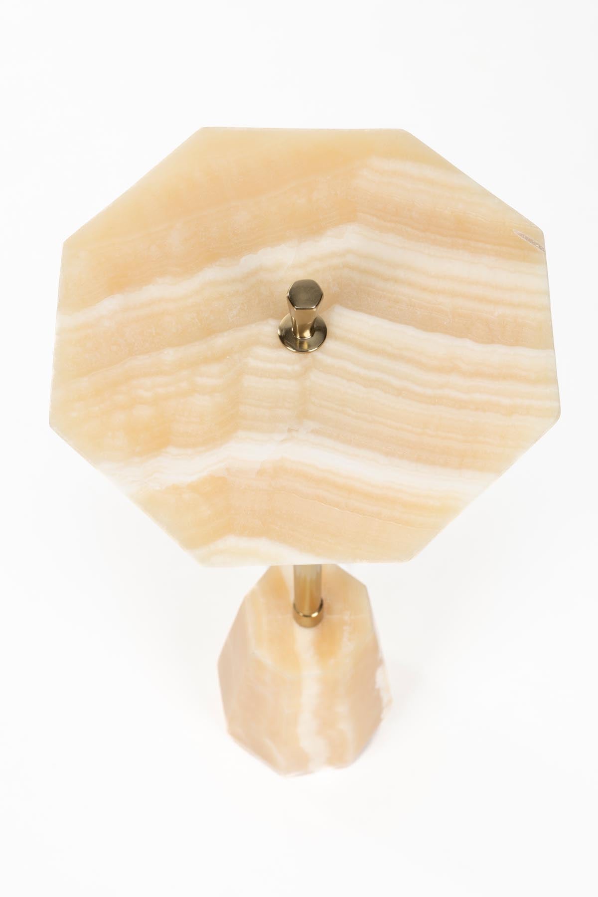 Beistelltisch Onno in Gelb präsentiert im Onlineshop von KAQTU Design AG. Beistelltisch ist von Dutchbone