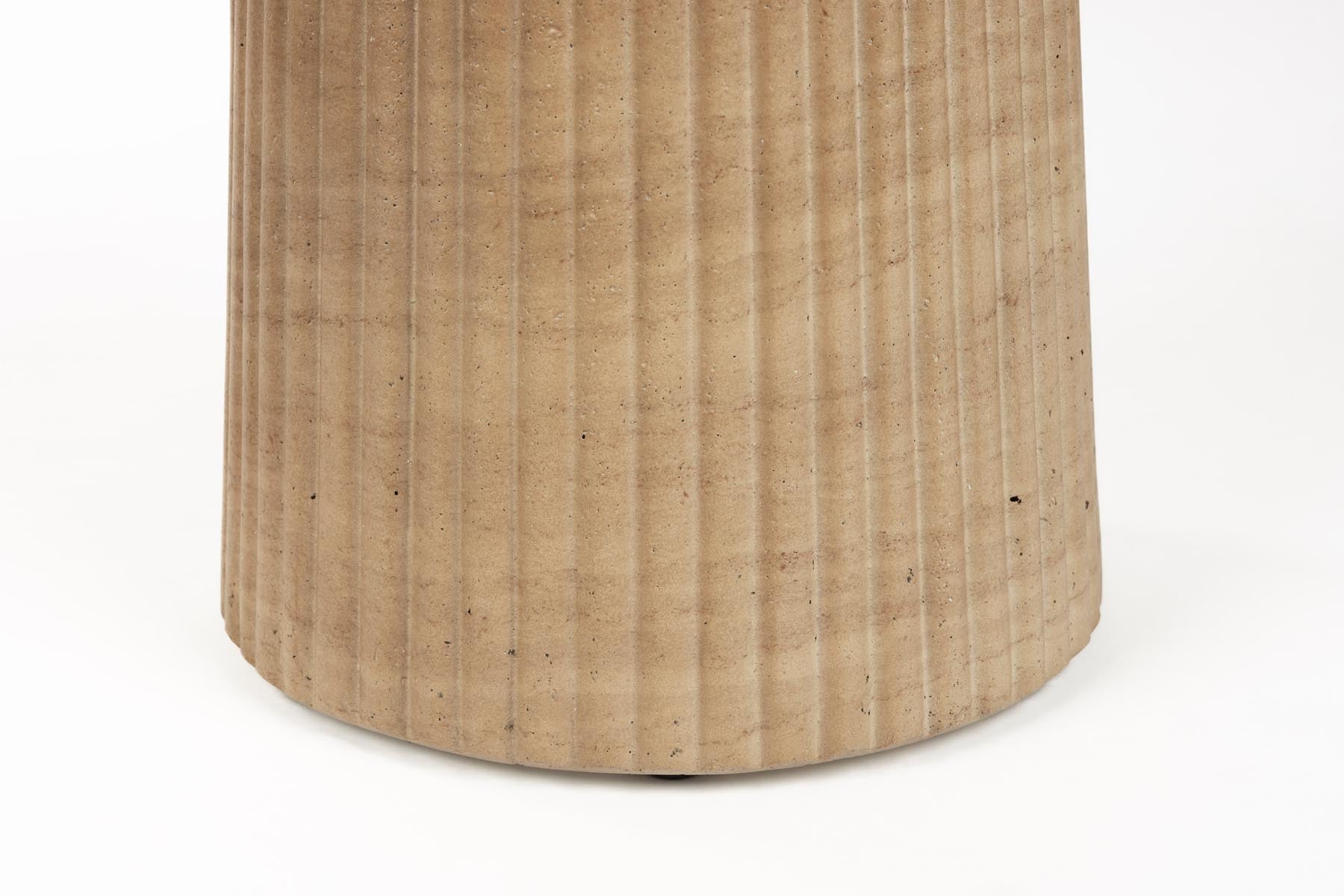 Hocker Brison in Grau präsentiert im Onlineshop von KAQTU Design AG. Hocker ist von Dutchbone